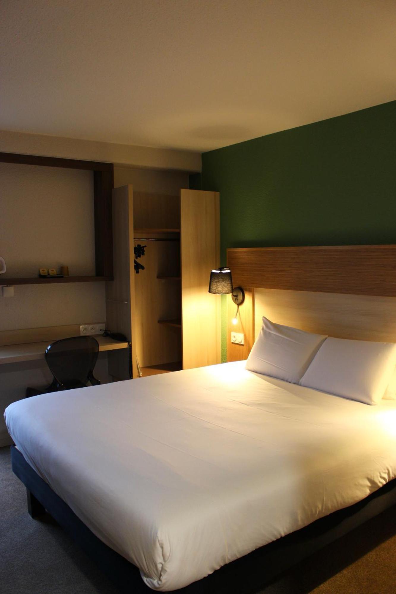 Greet Hotel Dijon Sud Longvic Екстер'єр фото