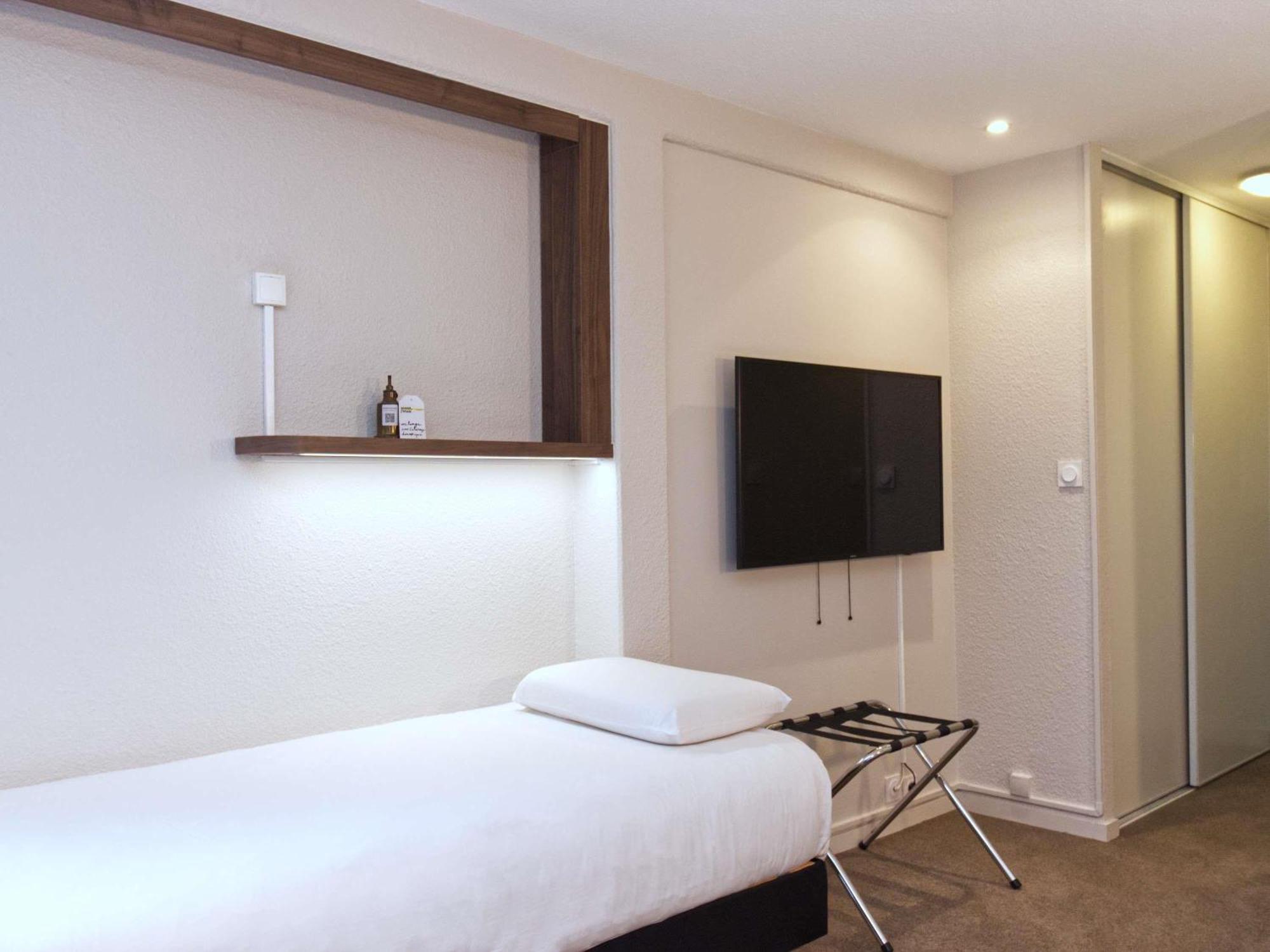 Greet Hotel Dijon Sud Longvic Екстер'єр фото