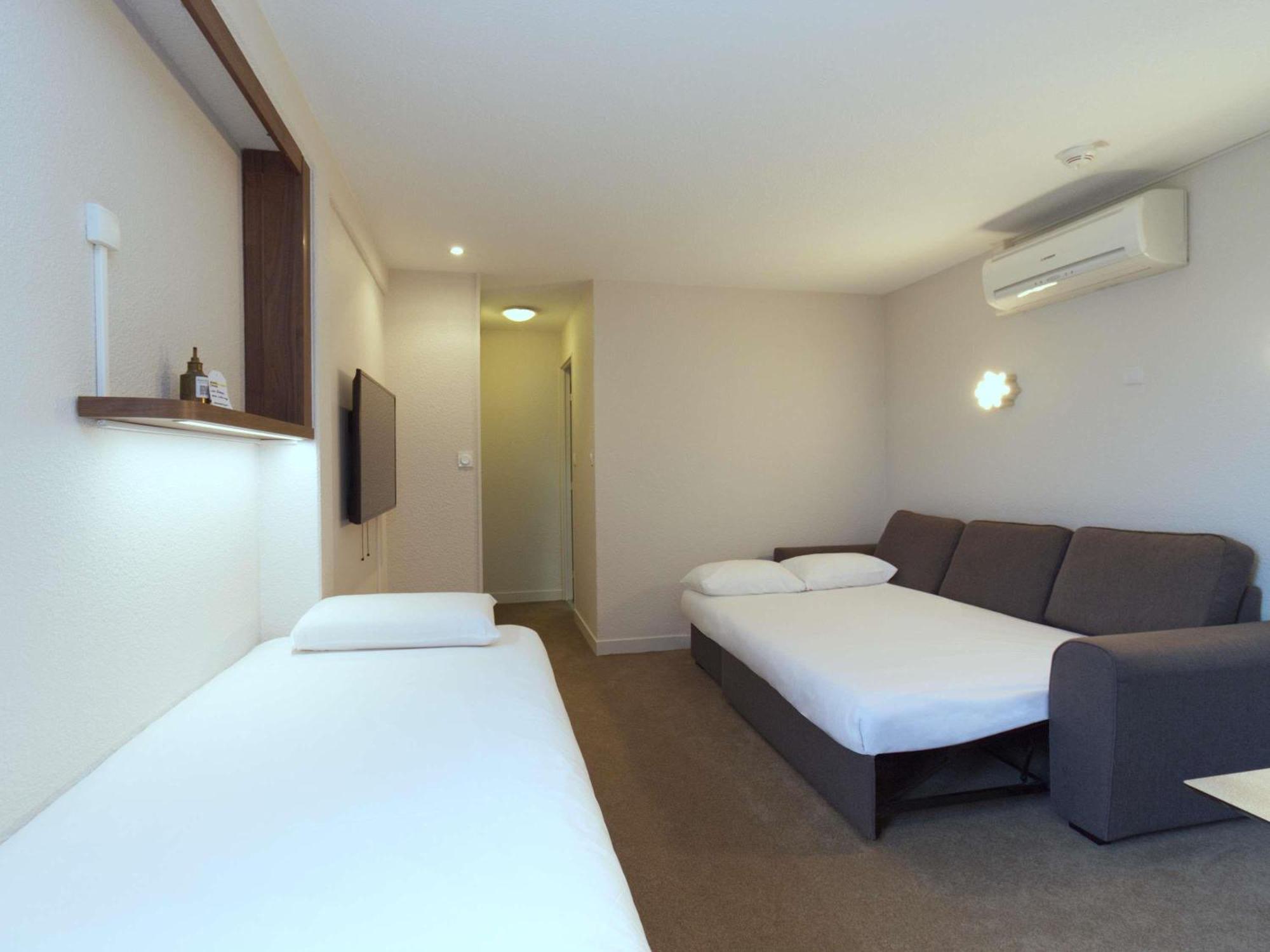 Greet Hotel Dijon Sud Longvic Екстер'єр фото