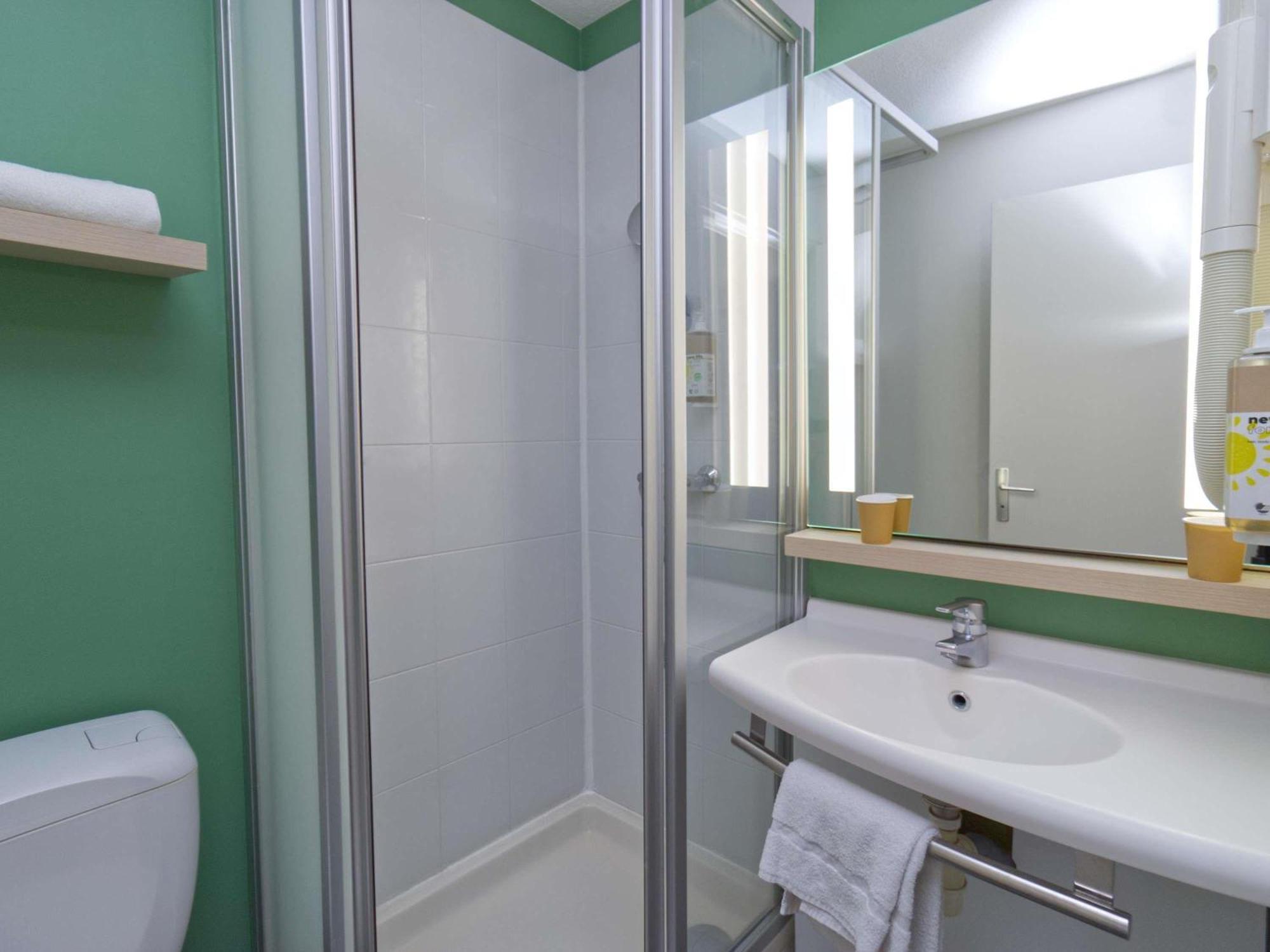 Greet Hotel Dijon Sud Longvic Екстер'єр фото