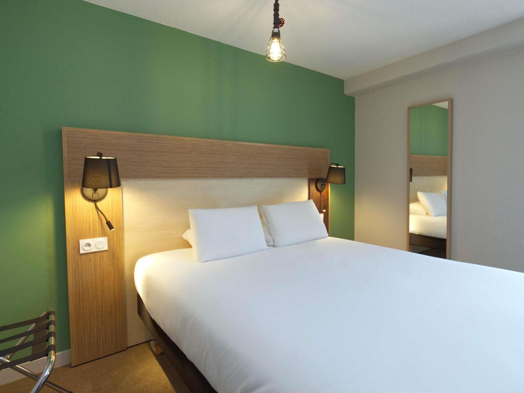 Greet Hotel Dijon Sud Longvic Екстер'єр фото