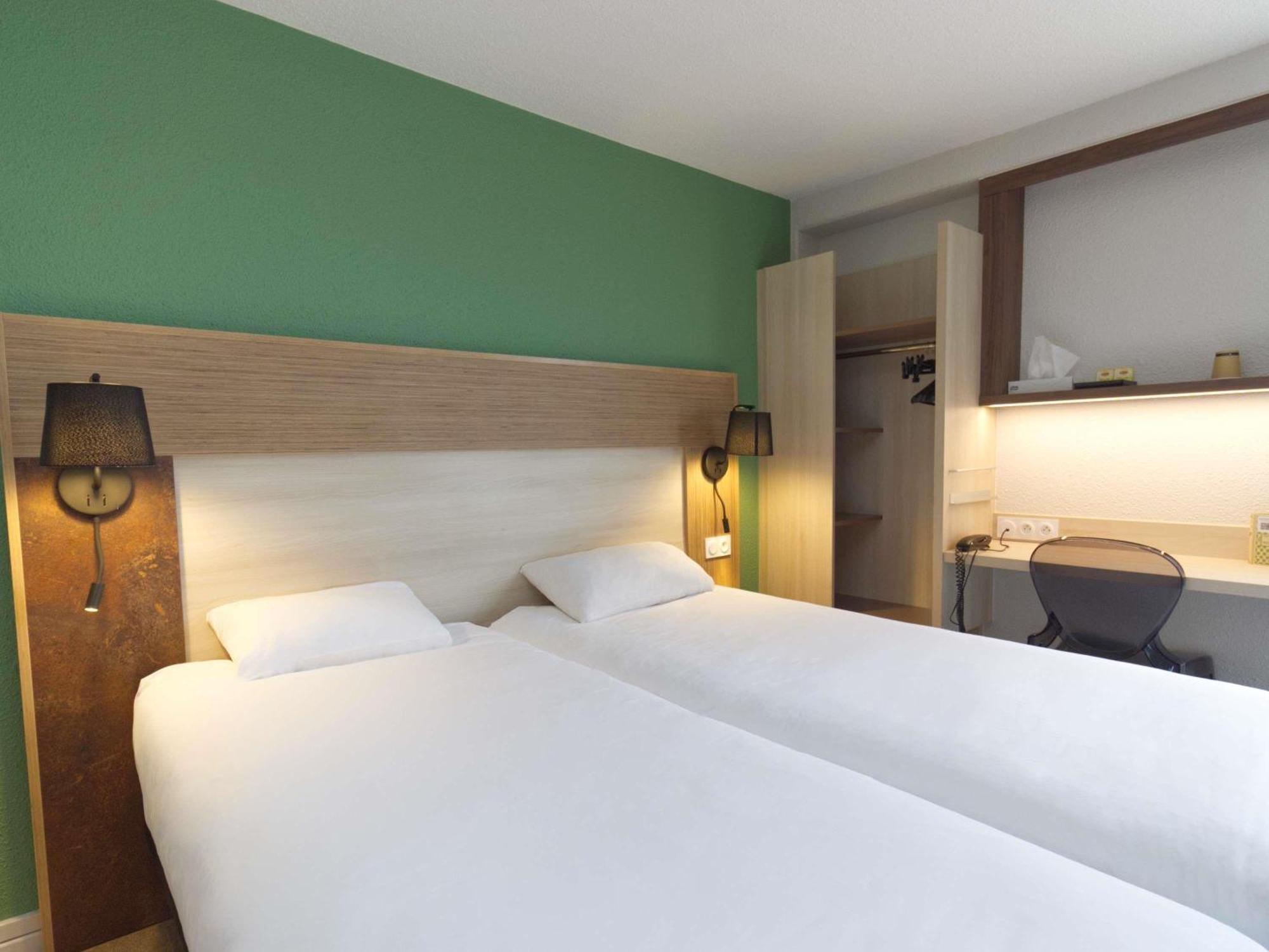 Greet Hotel Dijon Sud Longvic Екстер'єр фото